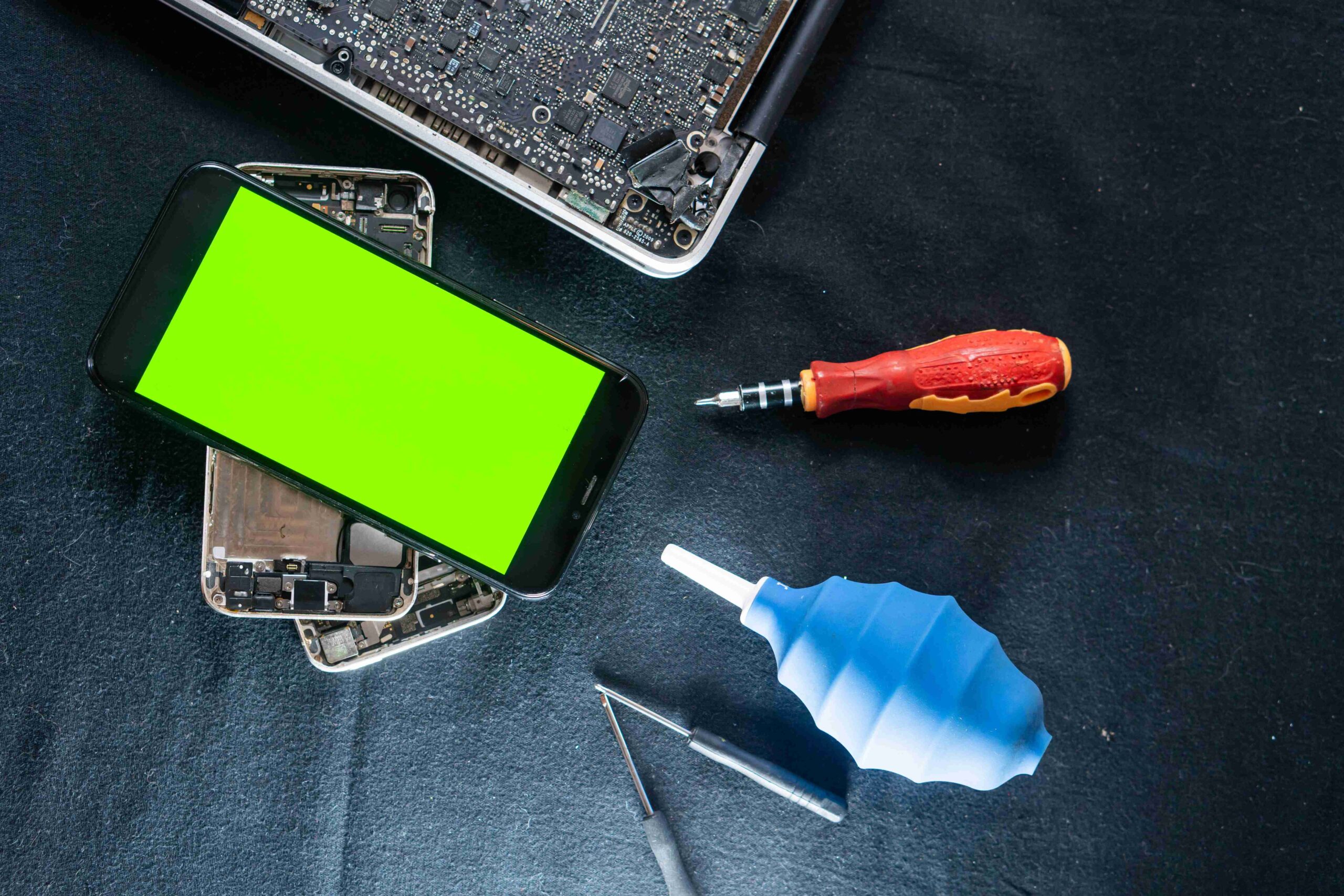 iPhone Water Damage Repair Garland: Expert Fixes Fast!